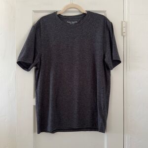 Outdoor Voices Men's CloudKnit Shortsleeve Gray Charcoal T-Shirt